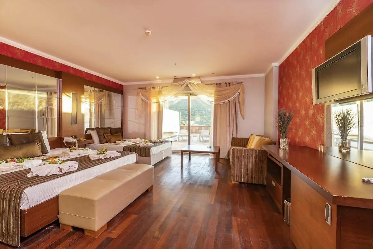 Hotel Maira Deluxe Resort Turgutreis