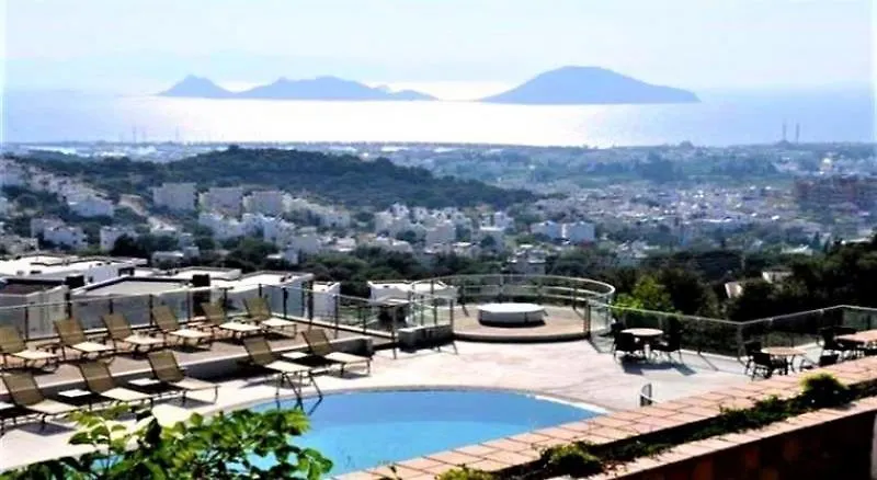 Maira Deluxe Resort Turgutreis 4*,